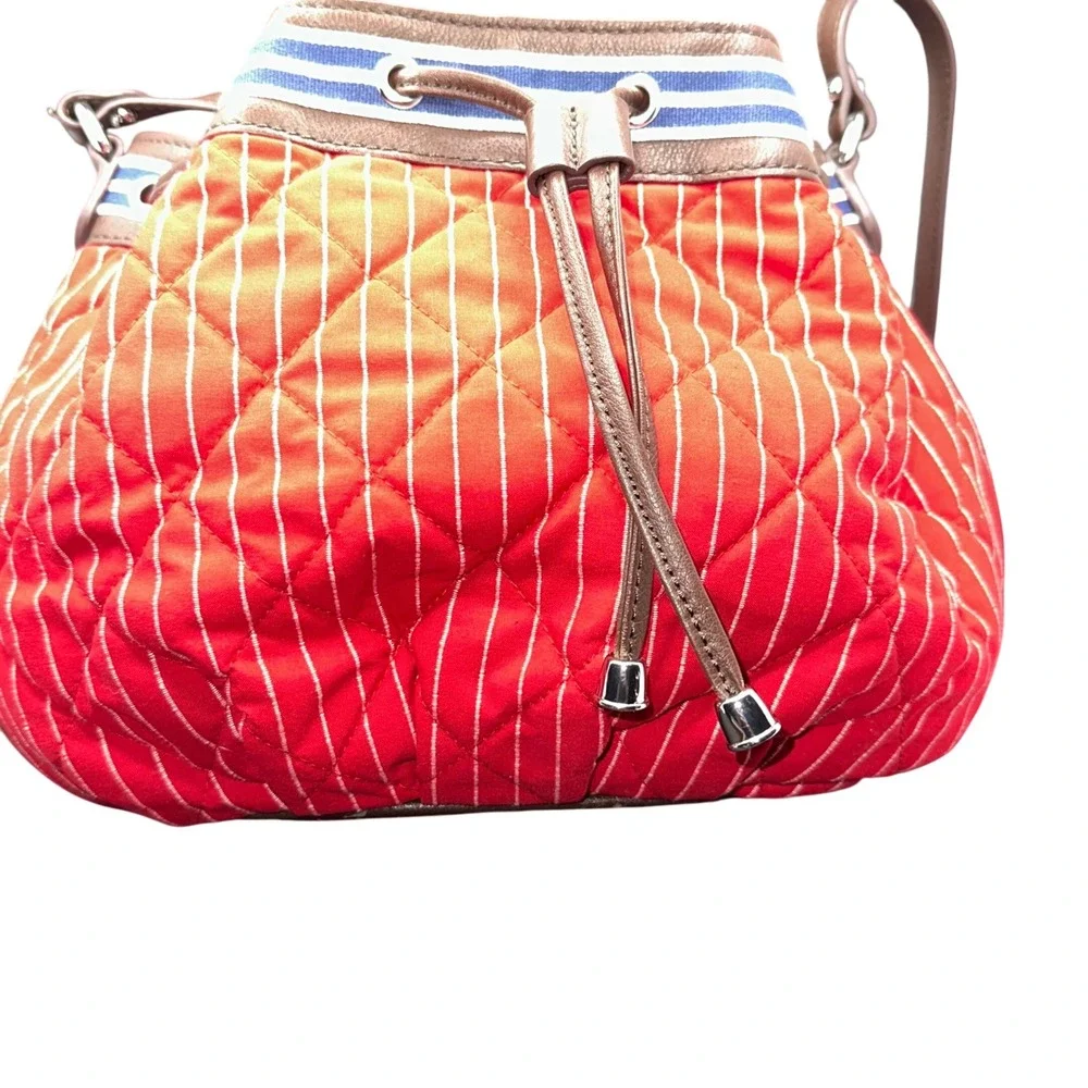 Vera Bradley Quilted Bucket Bag Purse‎ Red Striped Drawstring Shoulder Bag